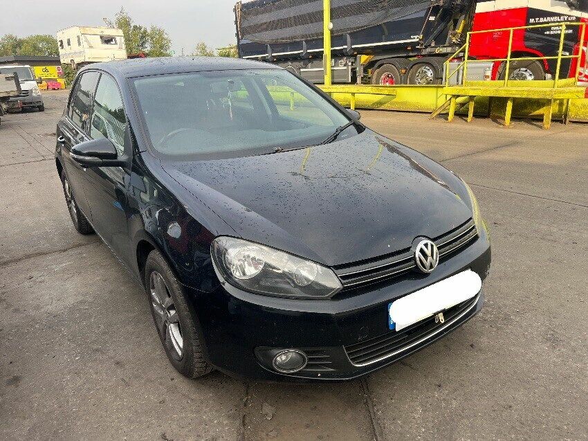 2012 VOLKSWAGEN GOLF