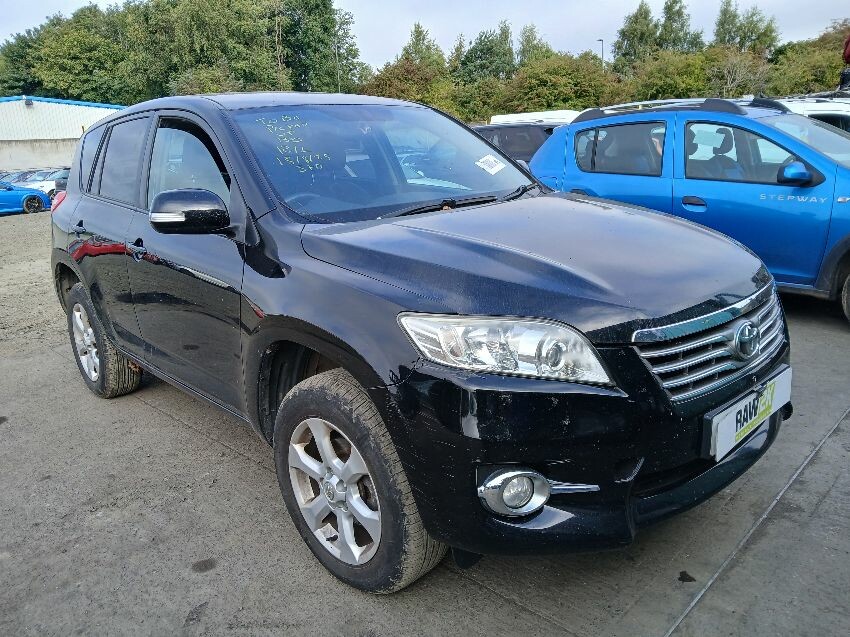 2011 TOYOTA RAV-4