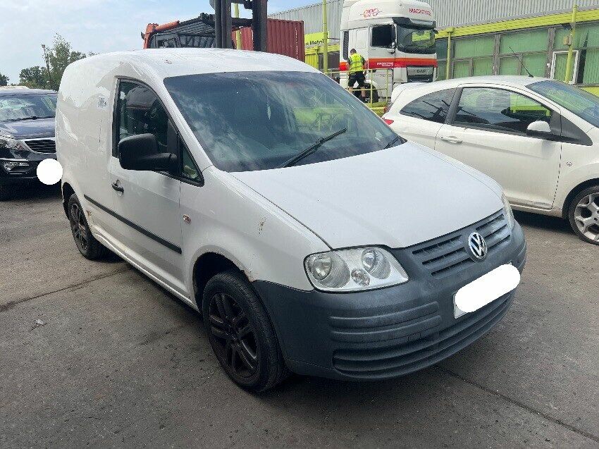 2010 VOLKSWAGEN CADDY