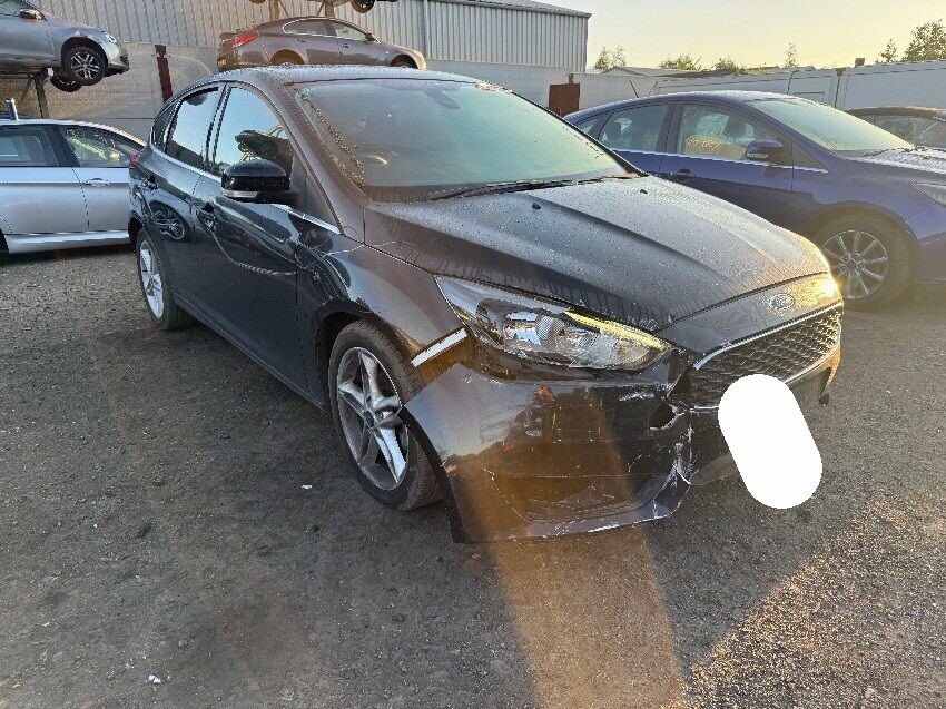 2015 FORD FOCUS