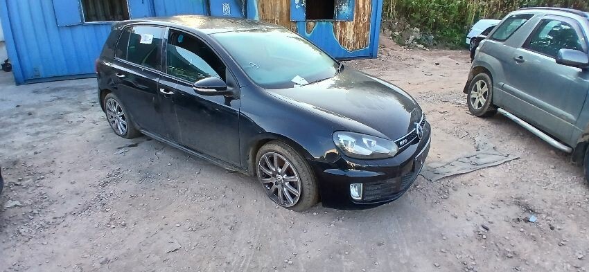 2010 VOLKSWAGEN GOLF