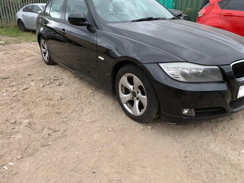 2011 BMW 3 SERIES