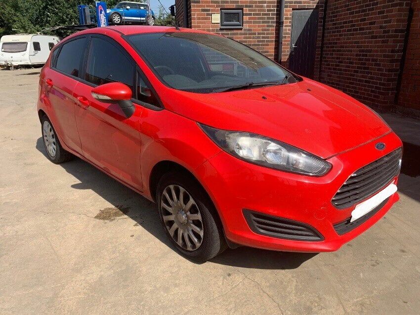 2013 FORD FIESTA