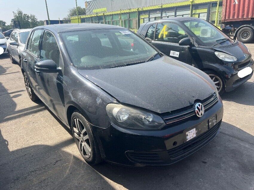 2009 VOLKSWAGEN GOLF