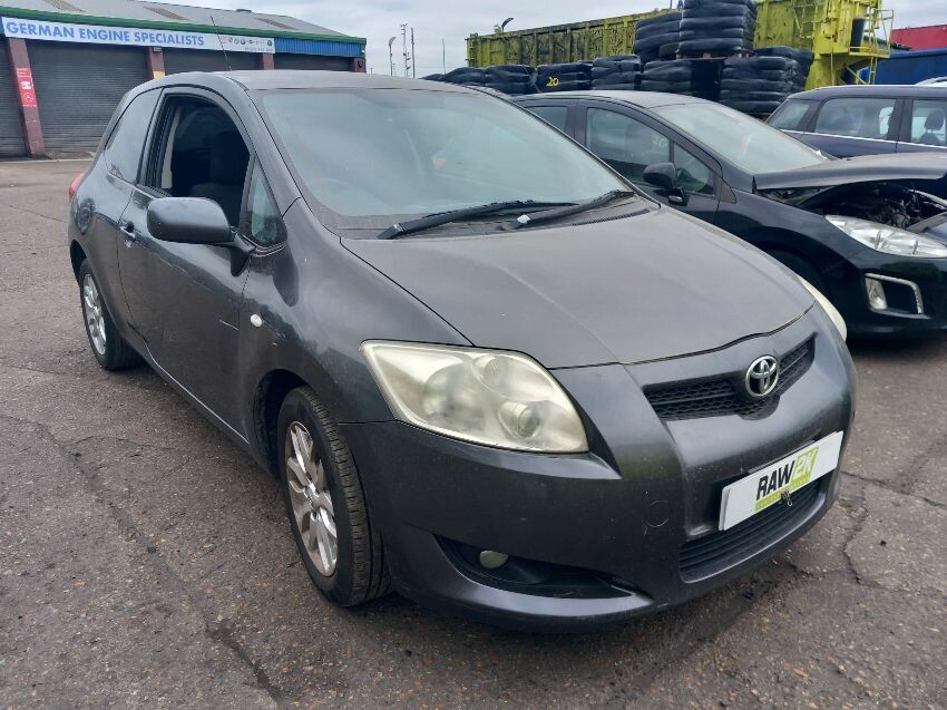 2007 TOYOTA AURIS