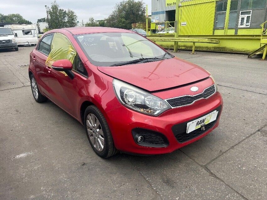 2014 KIA RIO
