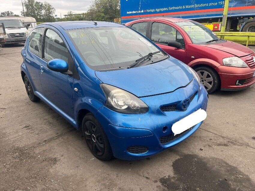 2010 TOYOTA AYGO