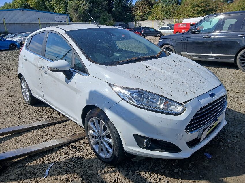 2016 FORD FIESTA