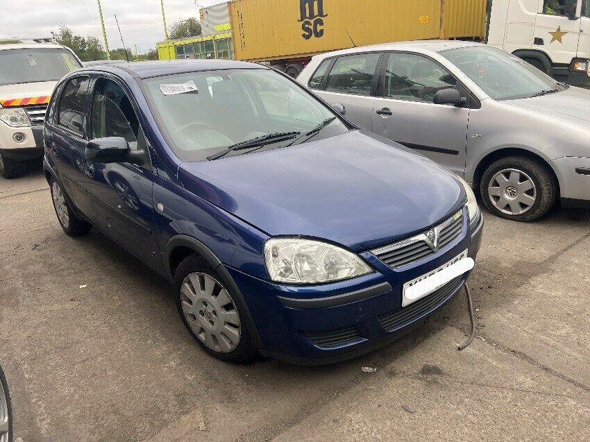 2003 VAUXHALL CORSA