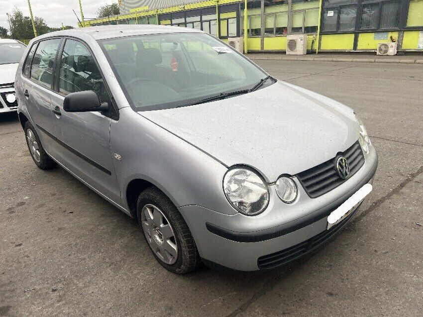 2004 VOLKSWAGEN POLO