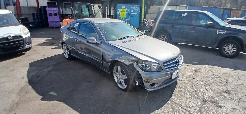 2009 MERCEDES CLC-CLASS