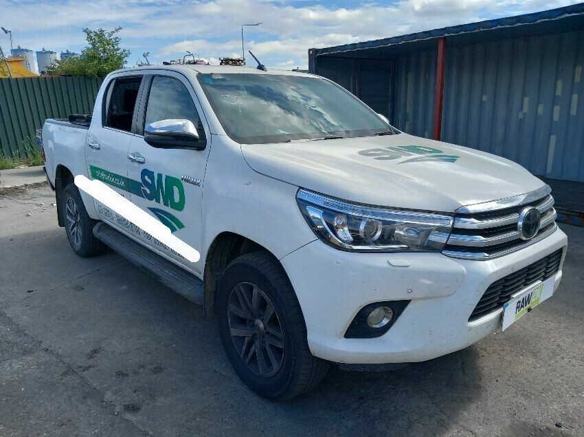 2018 TOYOTA HI-LUX