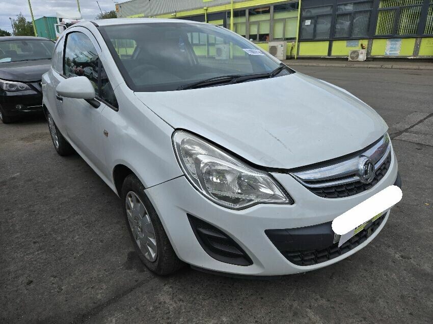 2013 VAUXHALL CORSA