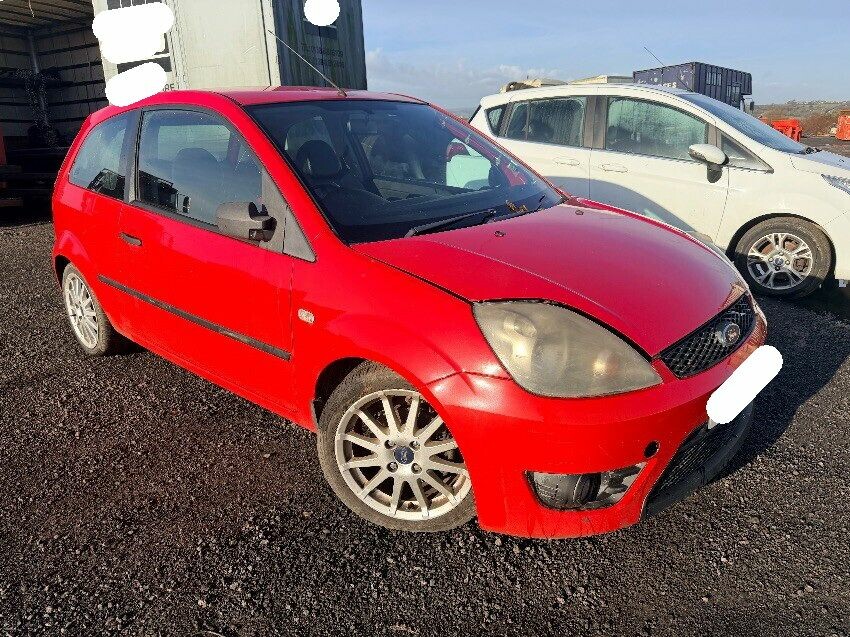 2005 FORD FIESTA