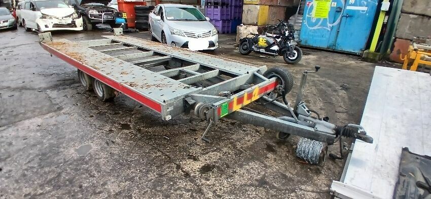  LIGHT DOUBLE AXLE OPEN CAR TRAILER