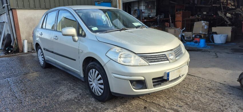 2008 NISSAN TIIDA