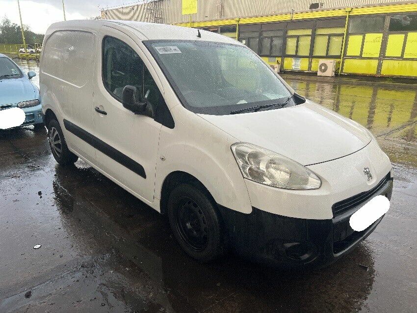 2014 PEUGEOT PARTNER