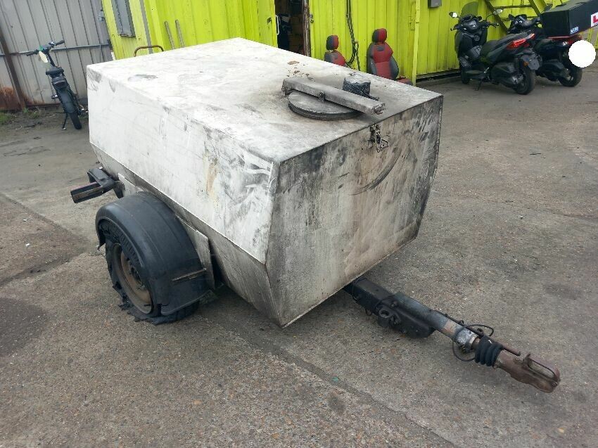  TRAILER TRAILER
