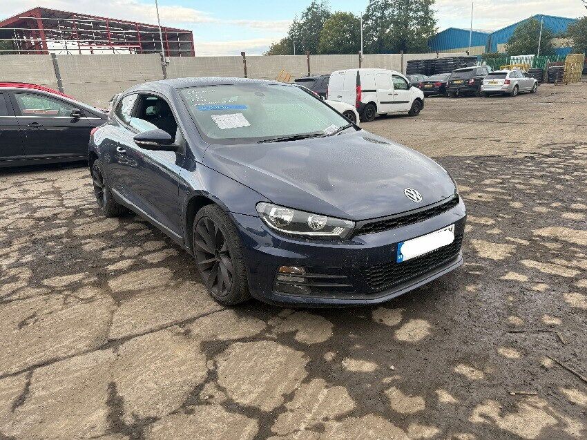 2015 VOLKSWAGEN SCIROCCO