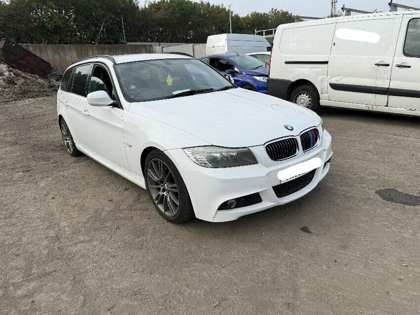 2012 BMW 3 SERIES