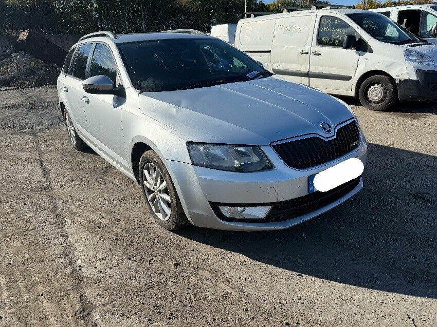 2015 SKODA OCTAVIA