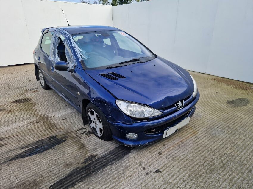 2005 PEUGEOT 206