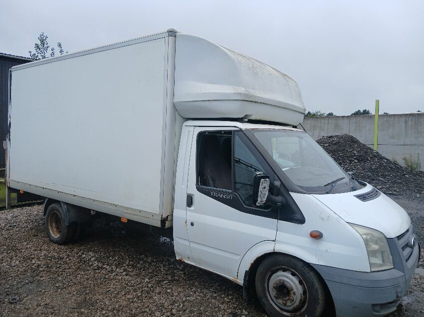2011 FORD TRANSIT