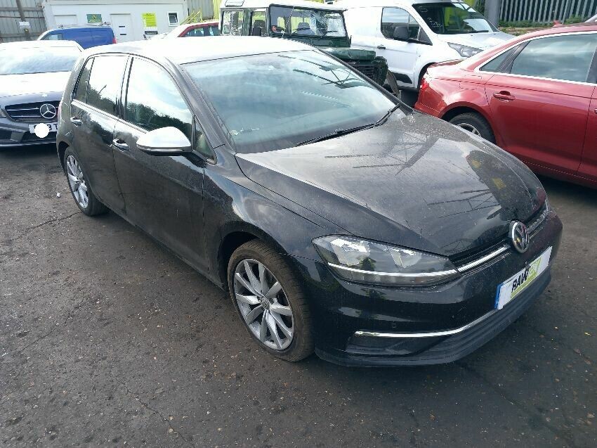 2018 VOLKSWAGEN GOLF