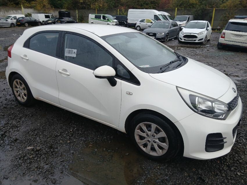 2016 KIA RIO