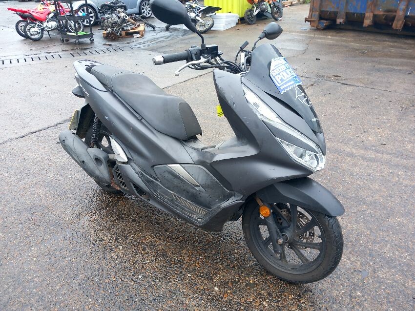 2018 HONDA WW