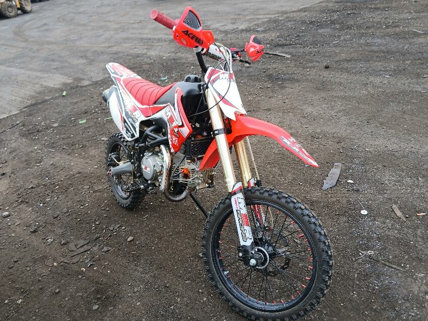 MOTORCYCLE RACING