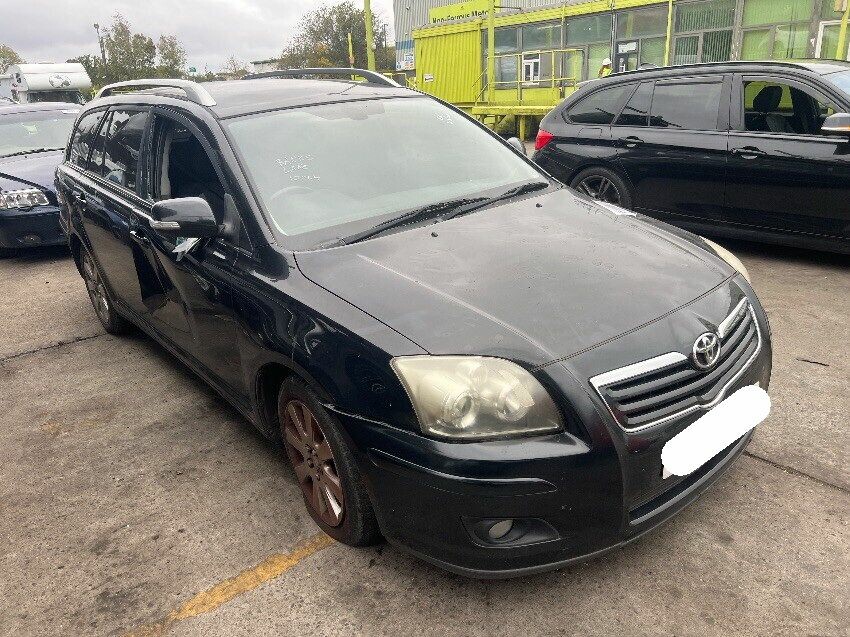 2007 TOYOTA AVENSIS