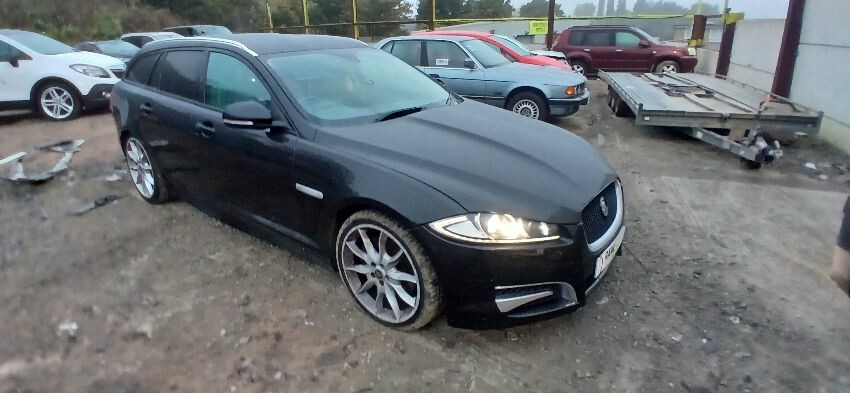 2014 JAGUAR XF