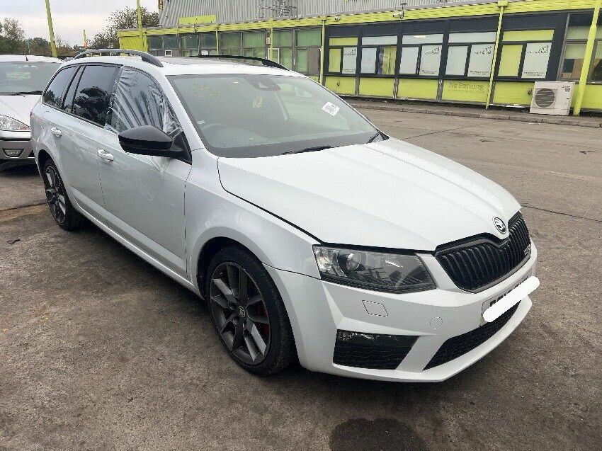 2015 SKODA OCTAVIA