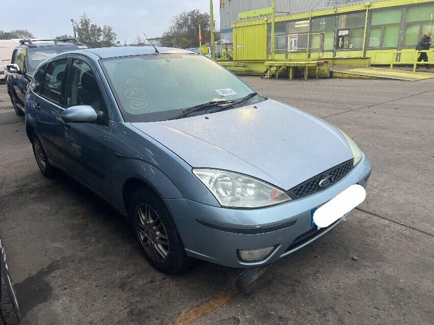 2004 FORD FOCUS