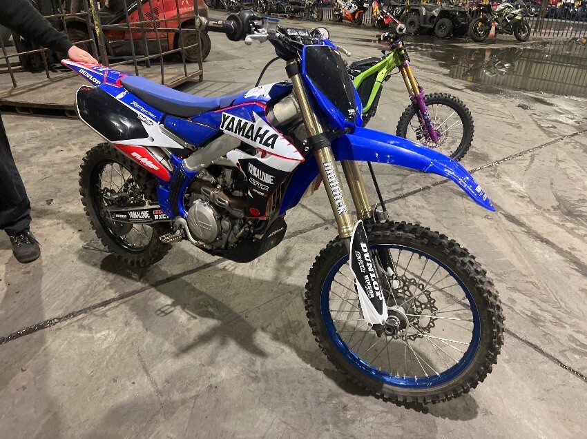  YAMAHA OFF ROAD BIKE