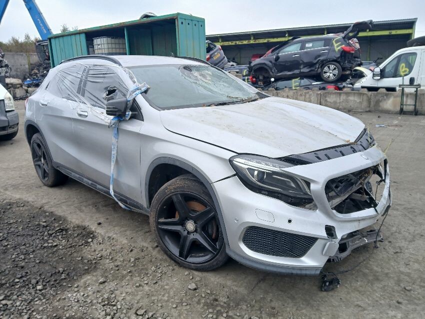 2016 MERCEDES GLA-CLASS