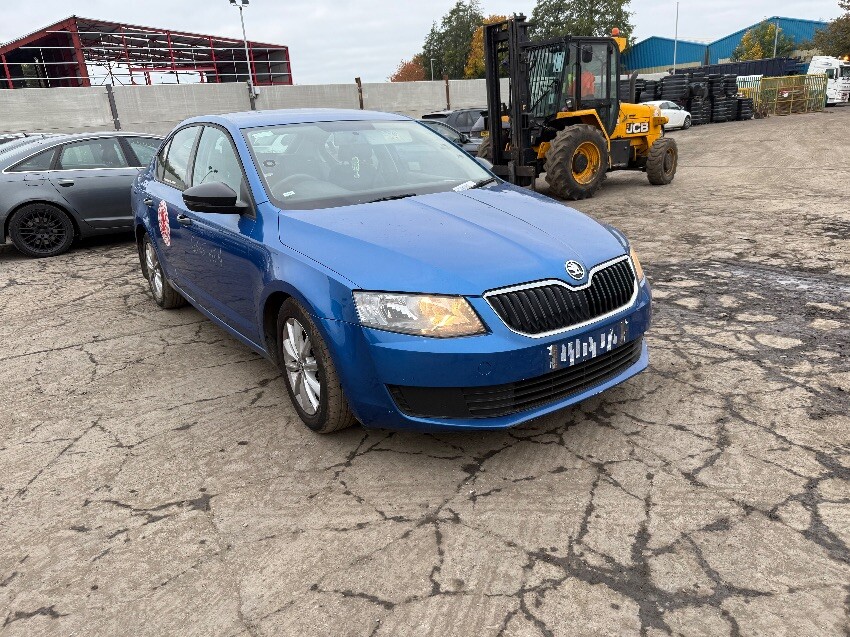 2015 SKODA OCTAVIA