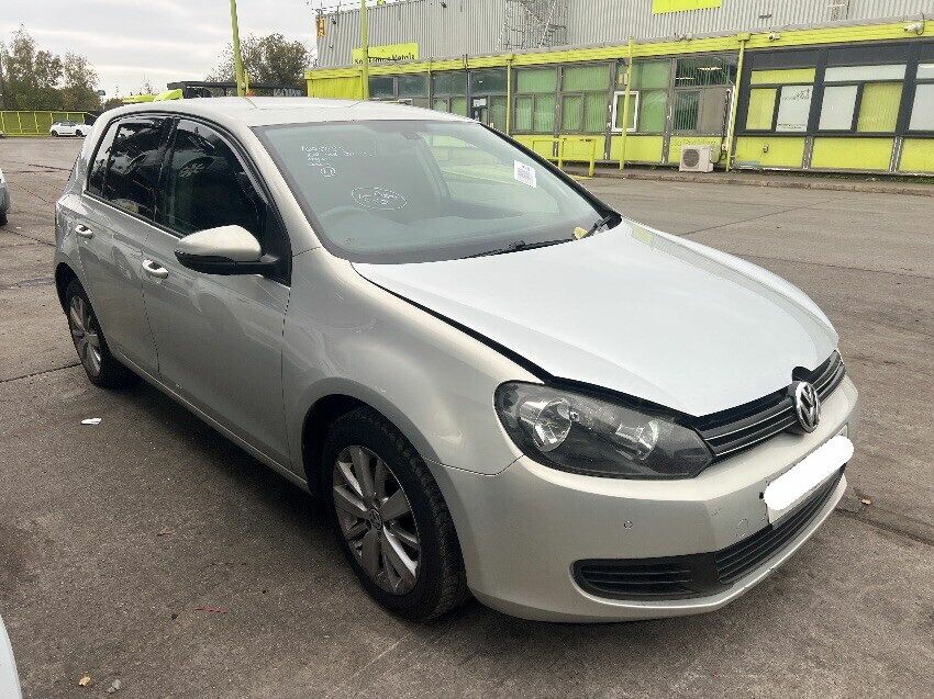 2012 VOLKSWAGEN GOLF