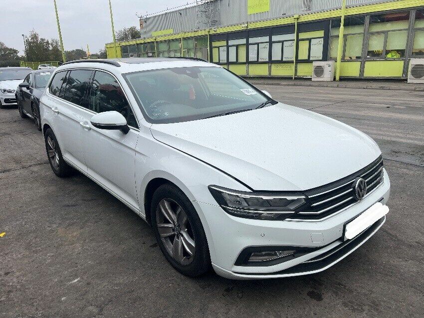 2020 VOLKSWAGEN PASSAT