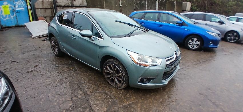 2012 CITROEN DS4