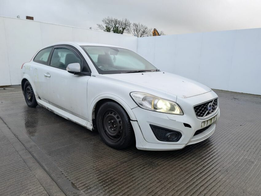 2010 VOLVO C30