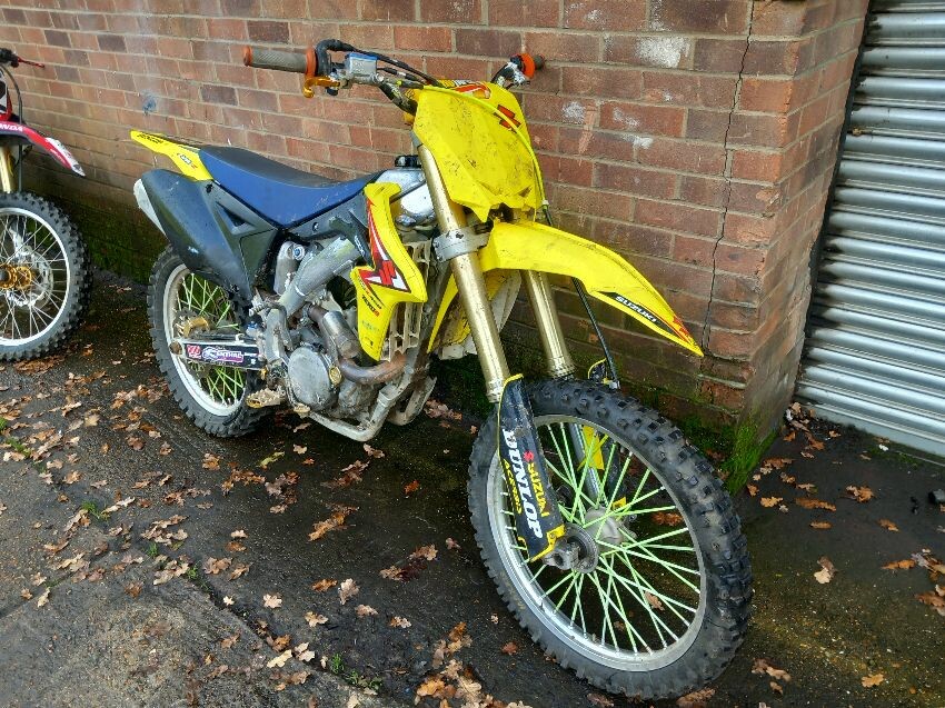  SUZUKI MRZ 450