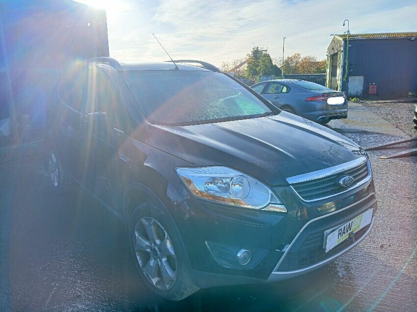 2010 FORD KUGA