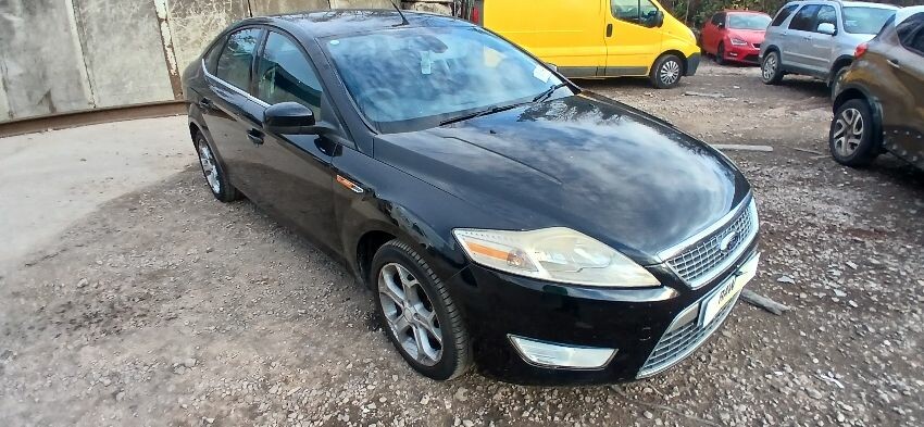 2010 FORD MONDEO
