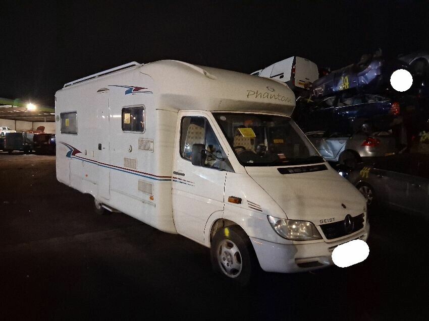 2005 MERCEDES SPRINTER