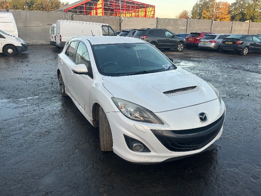 2011 MAZDA 3