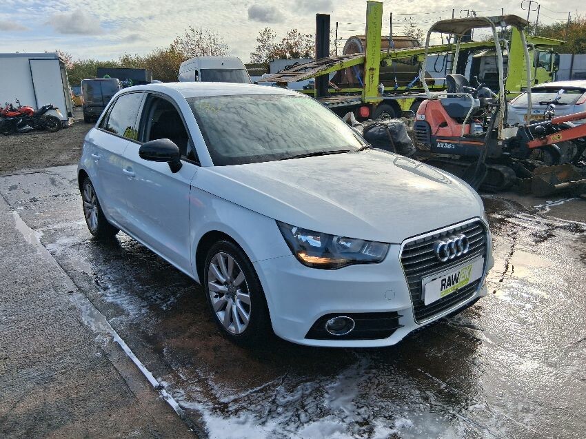 2014 AUDI A1