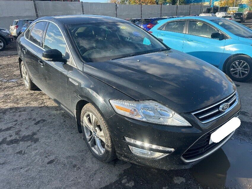 2013 FORD MONDEO
