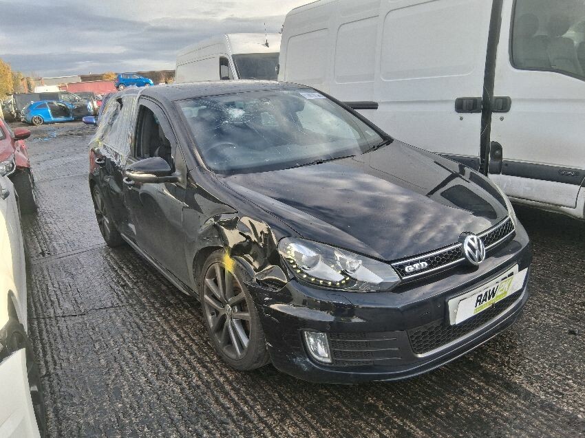 2012 VOLKSWAGEN GOLF